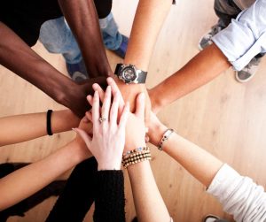 Group Names: 350 Unforgettable Titles for Your Team / Squad